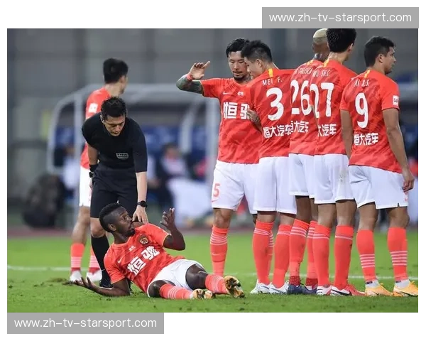 巅峰对决，王者之战：2014恒大与国安的史诗篇章